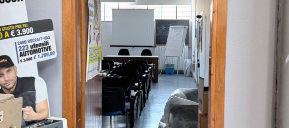 مستودع في Voghera, Italy 2400متر مربع رقم 276074 18