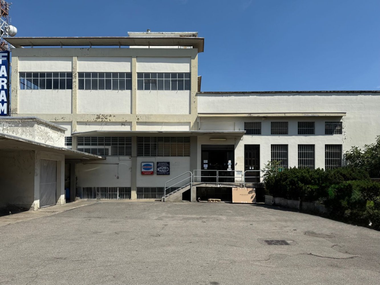  مستودع في Voghera, Italy 2400متر مربع رقم 276074