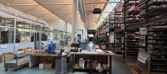 مستودع في Voghera, Italy 2400متر مربع رقم 276074 9