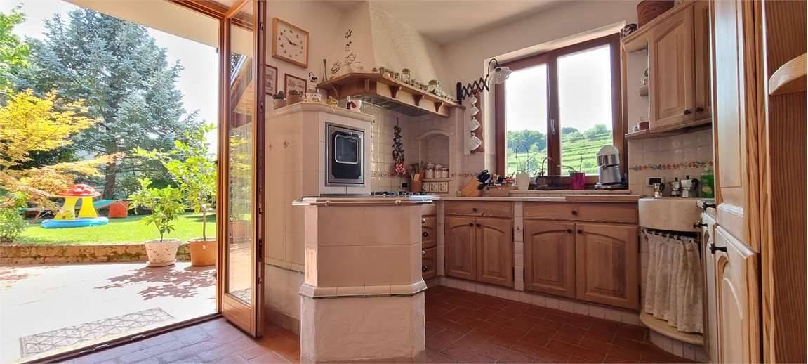 12-salle Maison à Rovereto, Italy No. 135533