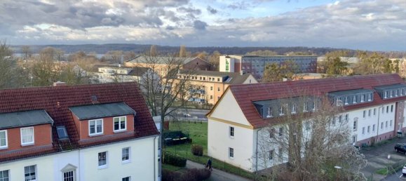 Apartamento de 2 dormitorios en Neubrandenburg, Germany No. 106343 3