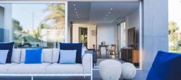 7 bedrooms Villa in El Campello, Spain No. 12047 2