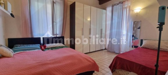 Apartamento de 3 dormitorios en Florence, Italy No. 358782 3