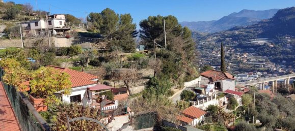 2 Schlafzimmer Wohnung in Camporosso, Italy, Nr. 161633 9