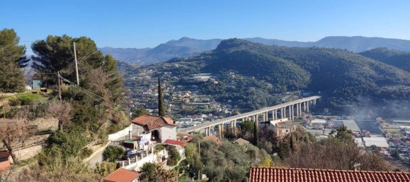 2 Schlafzimmer Wohnung in Camporosso, Italy, Nr. 161633 10