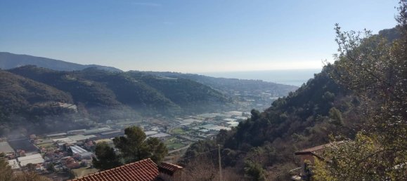 2 Schlafzimmer Wohnung in Camporosso, Italy, Nr. 161633 13