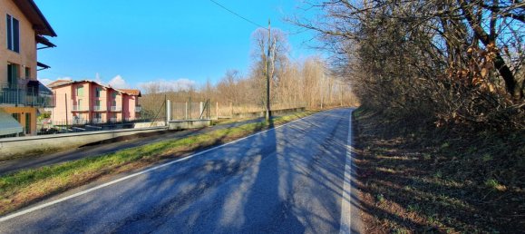 Grundstück in Malnate, Italy 1420m², Nr. 312033 24