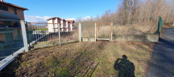 Grundstück in Malnate, Italy 1420m², Nr. 312033 16