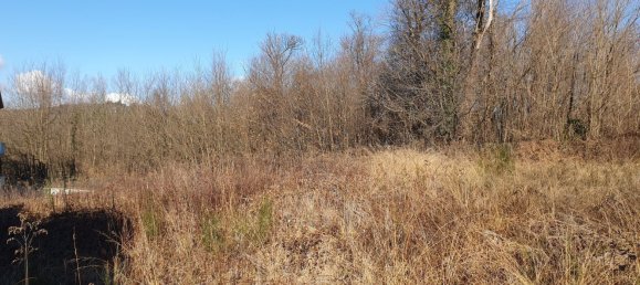 Grundstück in Malnate, Italy 1420m², Nr. 312033 28