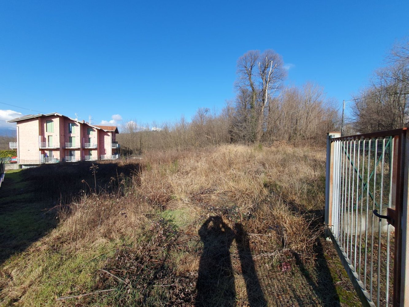 Grundstück in Malnate, Italy 1420m², Nr. 312033