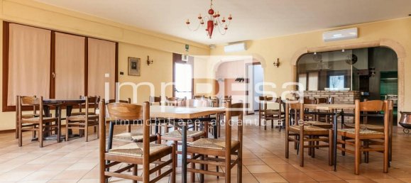 Edifício de 3 divisões em Carbonera, Italy N.º 80445 4