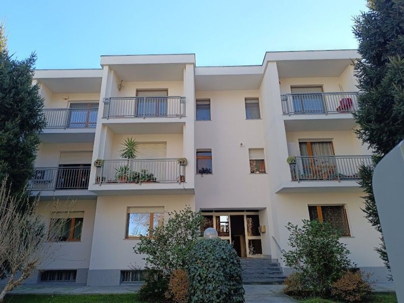 6-Zimmer Wohnung in Settimo Torinese, Italy, Nr. 166324