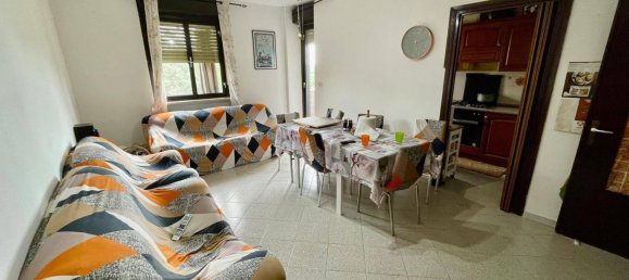 5 rooms Apartment in Alessandria, Italy No. 74162 2
