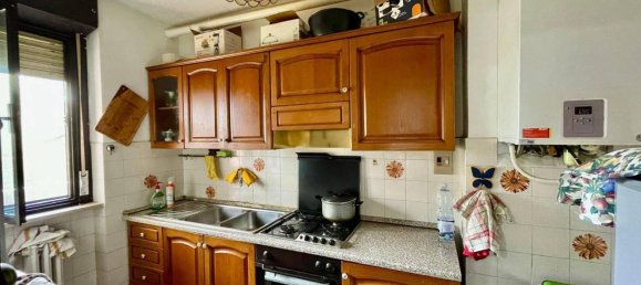 5 rooms Apartment in Alessandria, Italy No. 74162 4