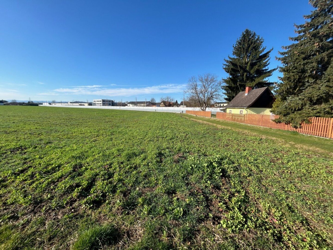 Terreno en Leibnitz, Austria No. 128116