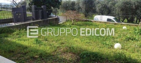 5 rooms Apartment in Vittorio Veneto, Italy No. 267546 4