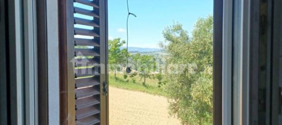 2 Schlafzimmer Haus in Macerata, Italy, Nr. 314329 10