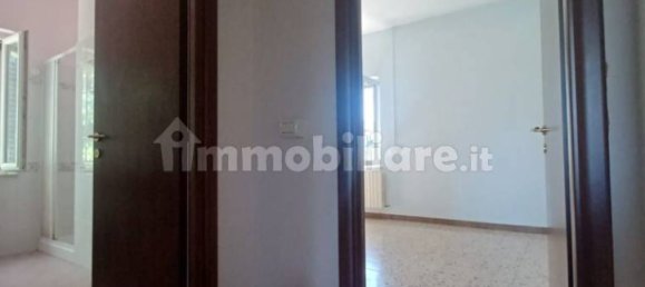 2 Schlafzimmer Haus in Macerata, Italy, Nr. 314329 8