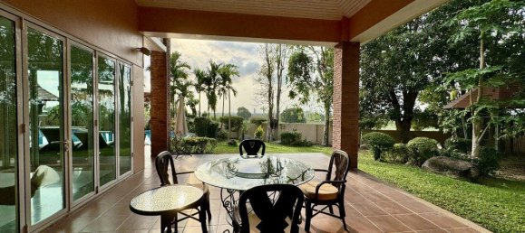 4 bedrooms Cafe / restaurant in Pattaya, Thailand No. 19035 9