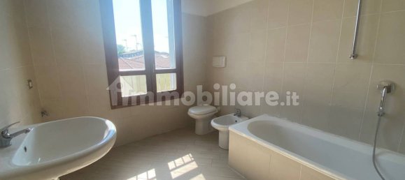 2 Schlafzimmer Wohnung in Certosa di Pavia, Italy, Nr. 380008 21