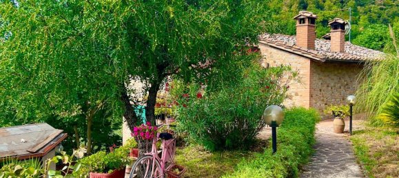 3 bedrooms House in Città della Pieve, Italy No. 53674 2