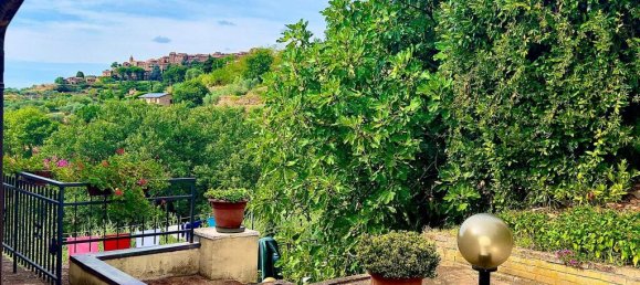 3 bedrooms House in Città della Pieve, Italy No. 53674 7