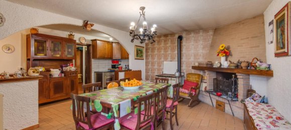 3 bedrooms House in Città della Pieve, Italy No. 53674 12