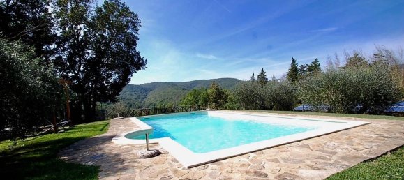 11 rooms House in Passignano sul Trasimeno, Italy No. 53688 6