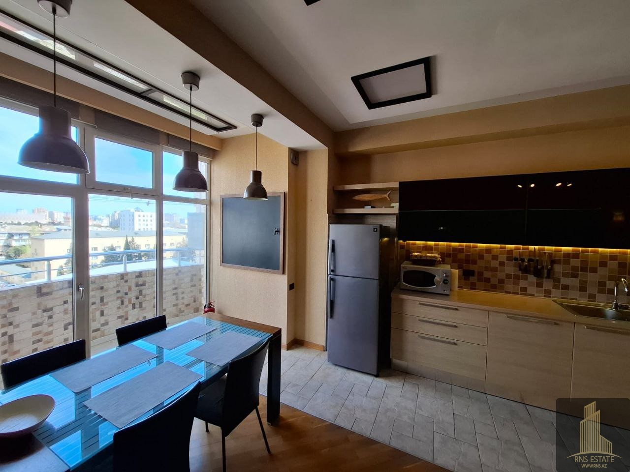 Apartamento T3 em Nasimi, Azerbaijan N.º 1318