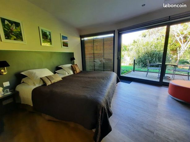 1000m² Commercial property in Rouen, France No. 312506