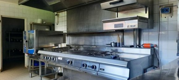 1000m² Commercial property in Rouen, France No. 312506 4