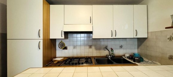 4 rooms Apartment in Camaiore, Italy No. 263912 9