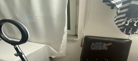 Casa de 11 habitaciónes en Colleferro, Italy No. 11807 10