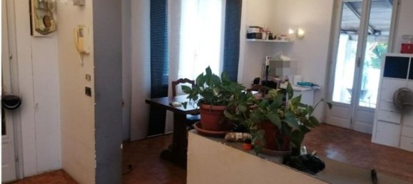 Вилла с 9 комнатами в Сала Баганца, Италия № 13247 5