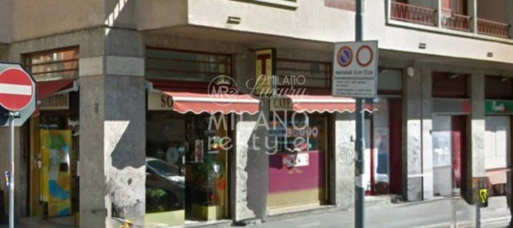 2 rooms Commercial property in Milan, Italy No. 378954 13