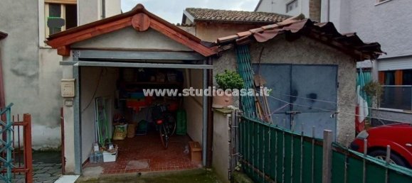 2 rooms House in Castelleone, Italy No. 83251 2