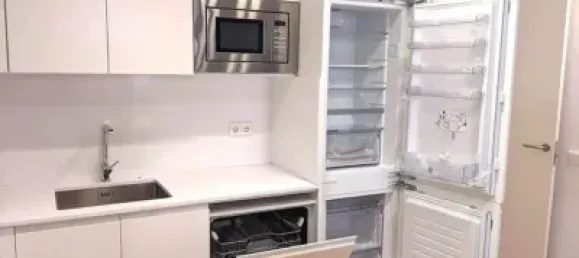 2 Schlafzimmer Penthouse in Ciutat Vella, Spain, Nr. 78958 2