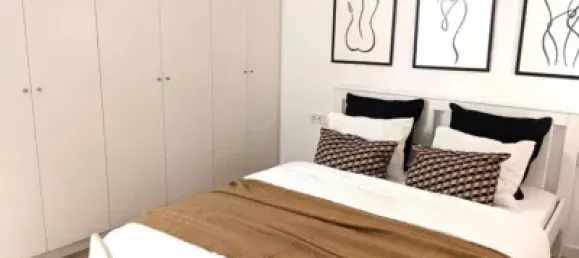 2 Schlafzimmer Penthouse in Ciutat Vella, Spain, Nr. 78958 5