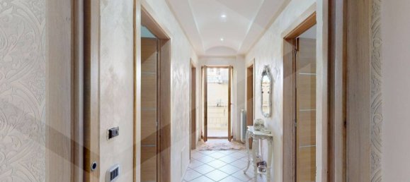 3 bedrooms Apartment in Arzano, Italy No. 24671 11