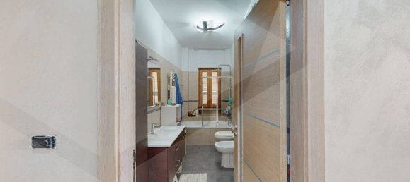 3 bedrooms Apartment in Arzano, Italy No. 24671 20