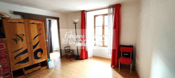 4 bedrooms House in Saint-Benoit-du-Sault, France No. 251019 6