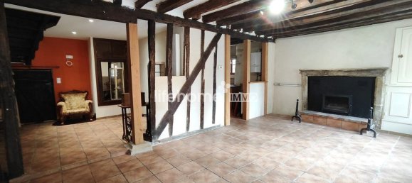 4 bedrooms House in Saint-Benoit-du-Sault, France No. 251019 3
