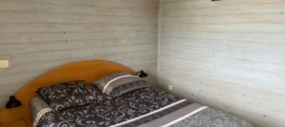 Edificio de 9 habitaciónes en Le Chateau-d'Oleron, France No. 100819 12