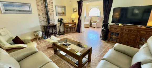 3 bedrooms Finca in Orihuela, Spain No. 13728 5