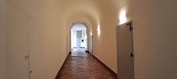 Квартира с 2 комнатами в Форли, Италия № 306486 10