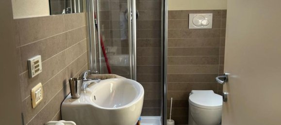 Квартира с 2 комнатами в Форли, Италия № 306486 7