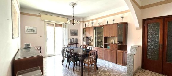 3 rooms Apartment in Scafati, Italy No. 302844 8
