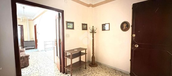 3 rooms Apartment in Scafati, Italy No. 302844 4