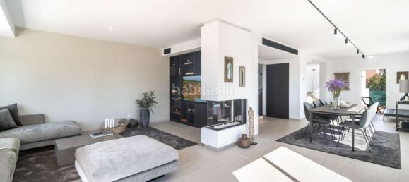 4 bedrooms Townhouse in Marbella, Spain No. 99164 9