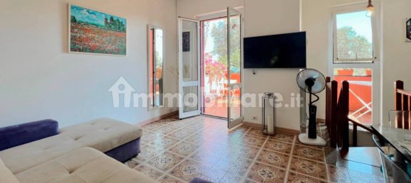 Квартира с 2 спальнями в Варацце, Италия № 314848 35